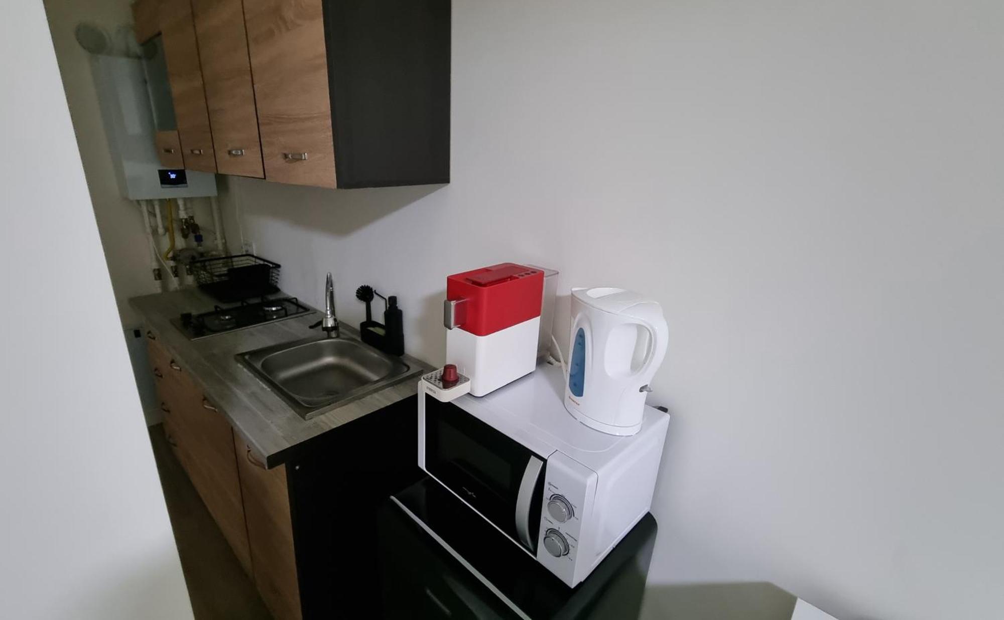 Apartament Cwa 1 Aeroport Otopeni Luaran gambar